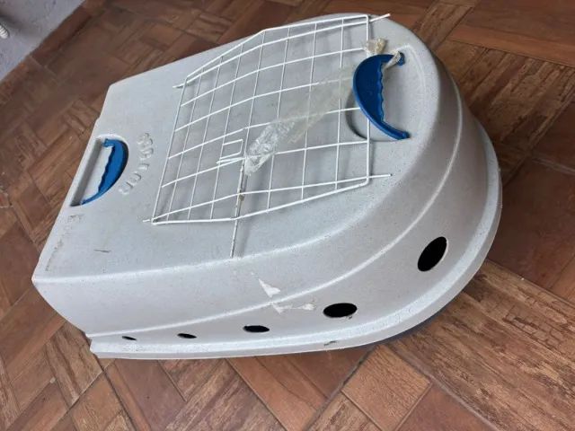 Caixa de transporte de cachorros e gatos