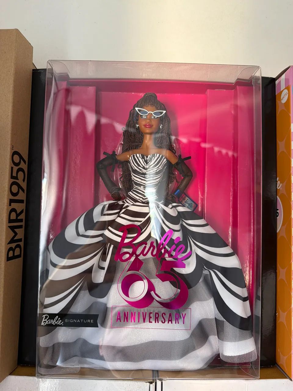 Boneca Barbie collector negra 