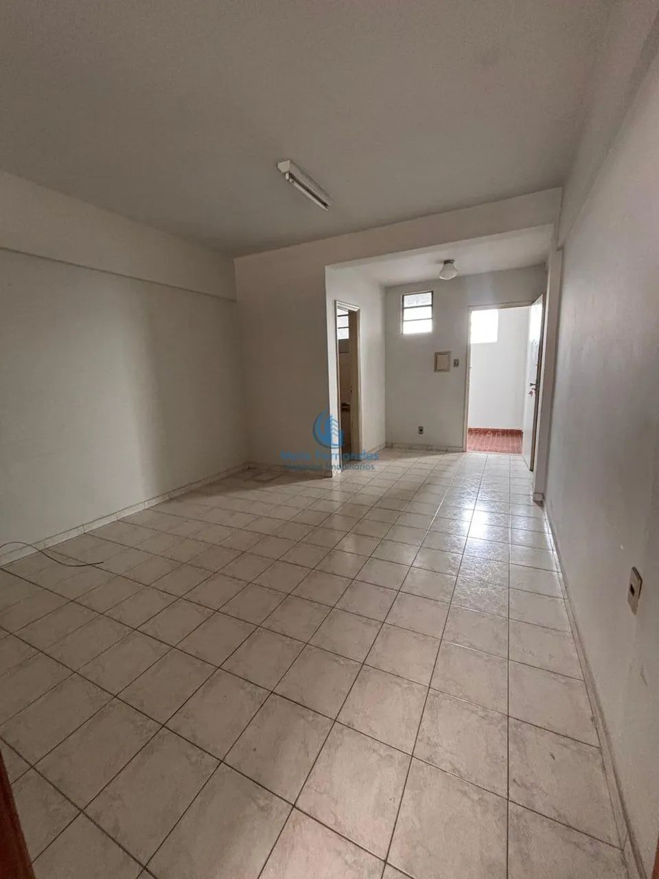 2 salas comerciais para locação no coração de São Lourenço! REF: LA045 - Foto 2