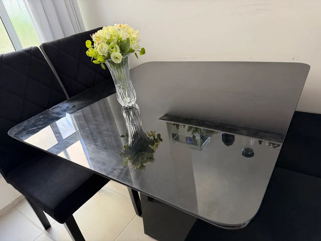 Mesa 4 cadeiras  - Foto 4