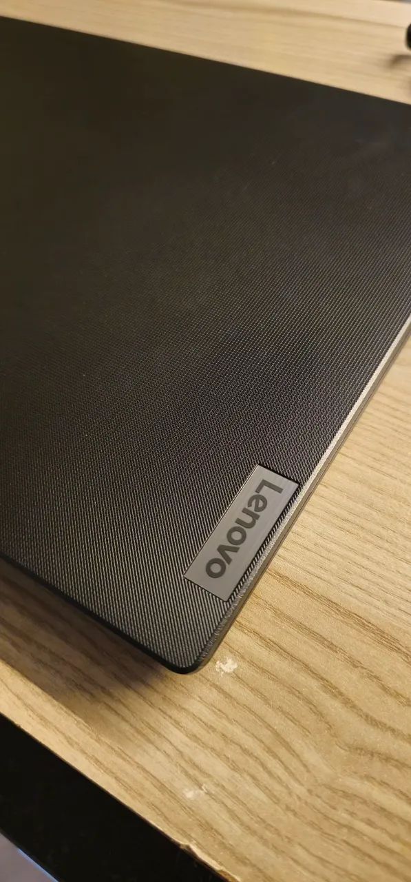 Notbook lenovo V15 G2