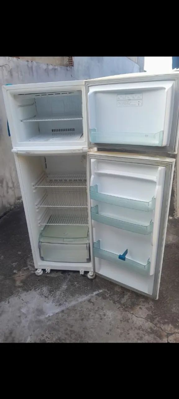 Geladeira Brastemp 220 V  - Foto 3