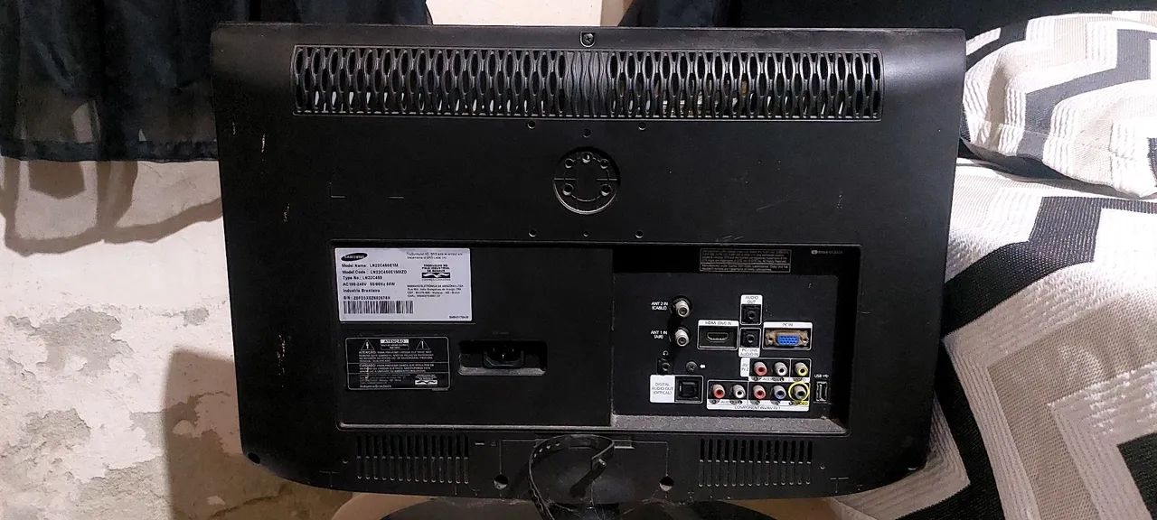 Tv LCD Sansung 26' - Foto 2
