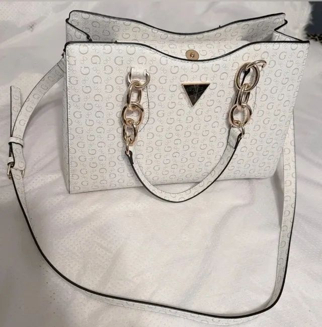 BOLSA GUESS ALÇAS DUPLAS - IMPORTADA - ORIGINAL - Foto 2