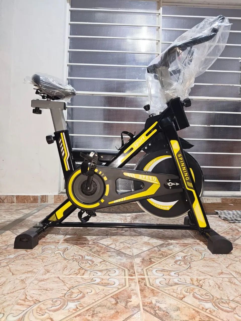 Bicicleta ergométrica NOVA