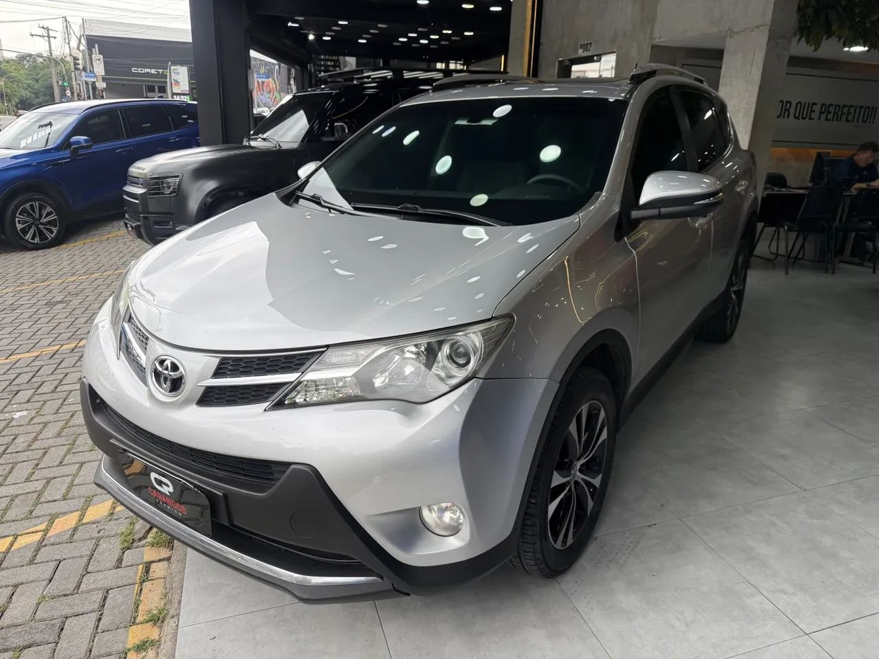 Toyota RAV4 2.5 4x4 16V Aut., foto 3 de 20