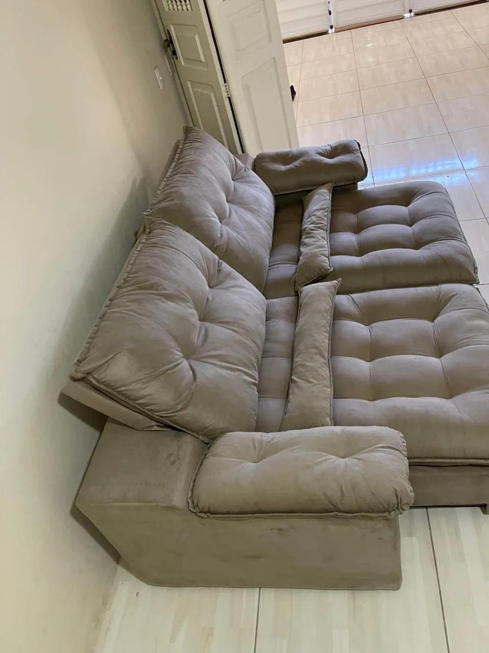 SOFÁ 3 LUGARES RETRÁTIL E RECLINÁVEL