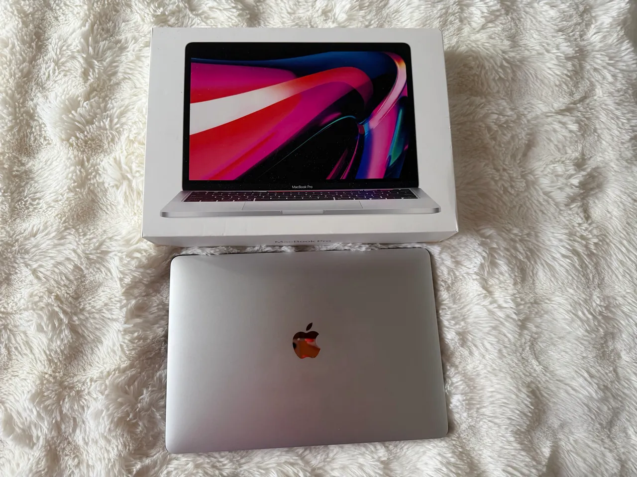 Apple MacBook Pro M1 Pro (2021) - 16GB / 512GB (Excelente Estado