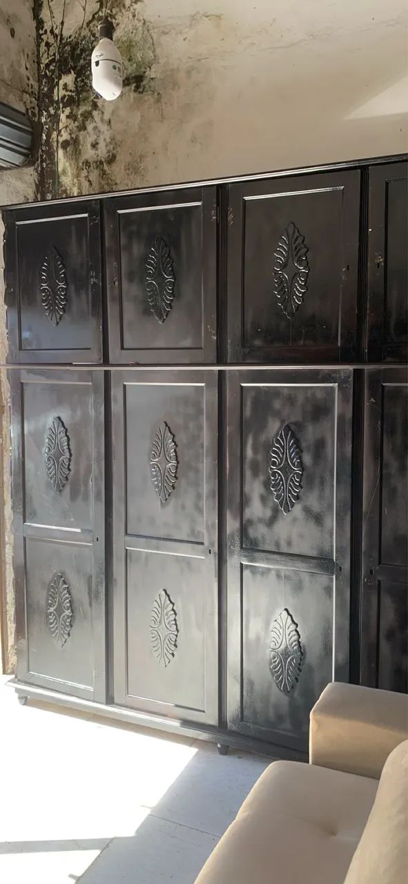 Guarda roupa antigo madeira  - Foto 2