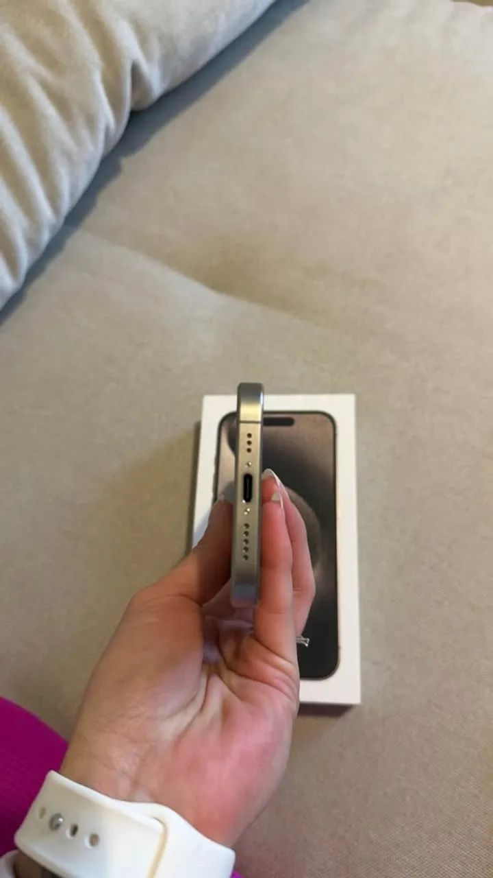 Vendo iPhone 15 Pro 256 GB - Excelente estado - Foto 4