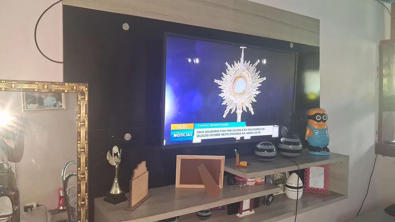 Painel de TV 50 polegadas  - Foto 3