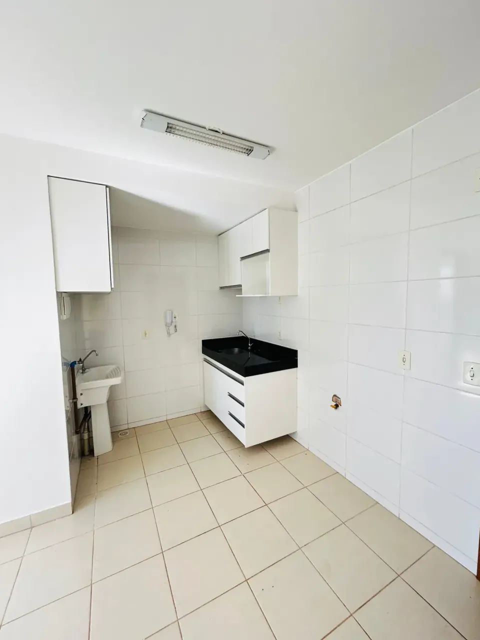 1 QUARTO COM ARMÁRIO . - Foto 3