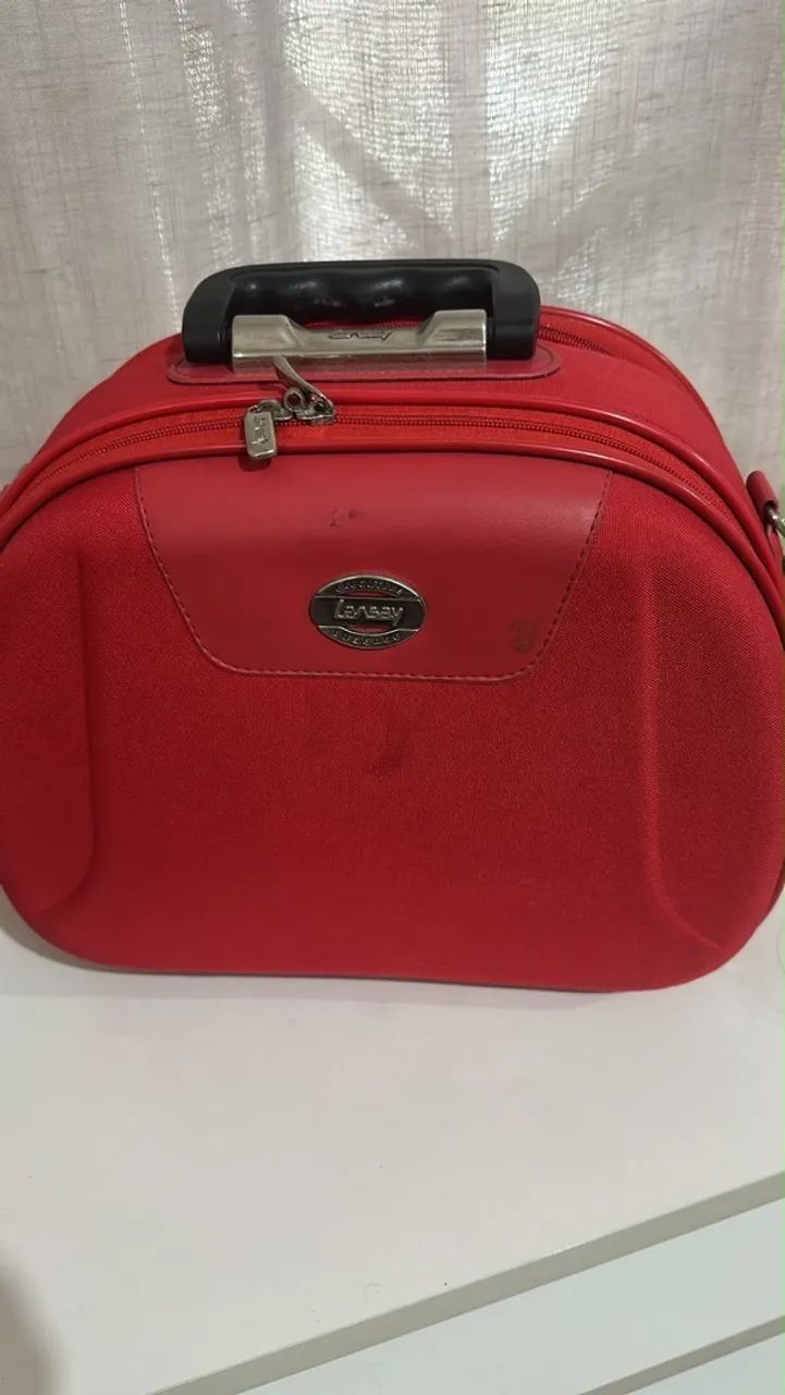 Bolsinha vermelha 
