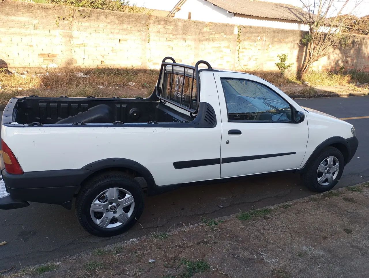 Fiat Strada 1.4 MPI Fire Flex 8V CS 2006 - Foto 5