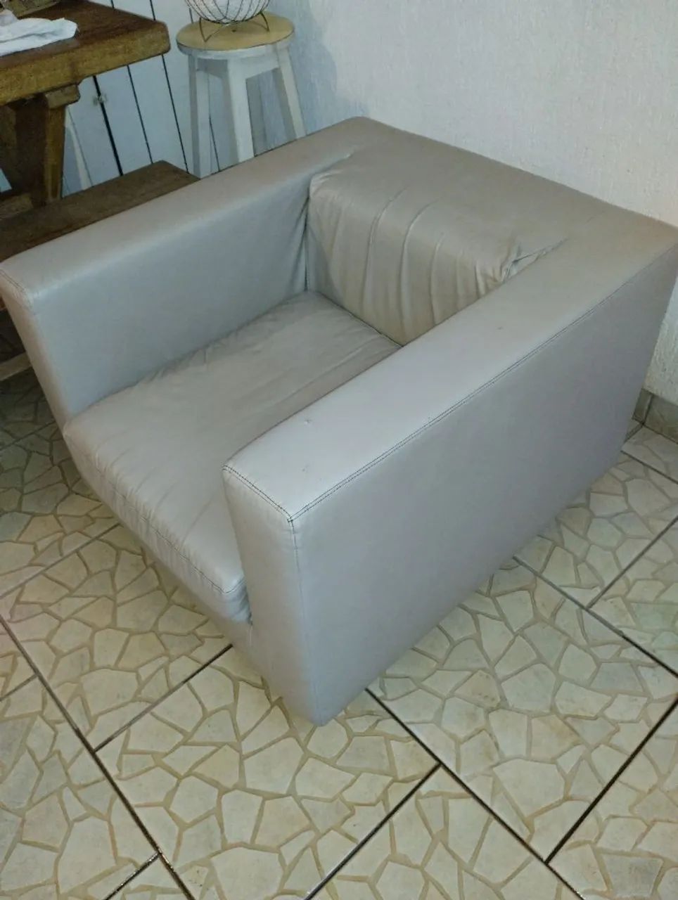 Poltrona cubo design italiano usada em courino - Foto 2