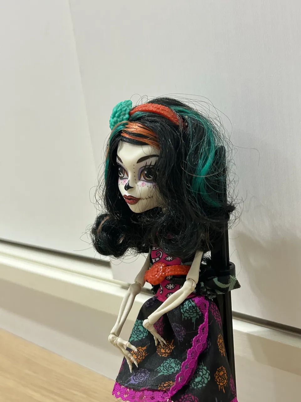 Boneca Monster High Skelita Caravelas - Art Class (G1) 2013 - Foto 5