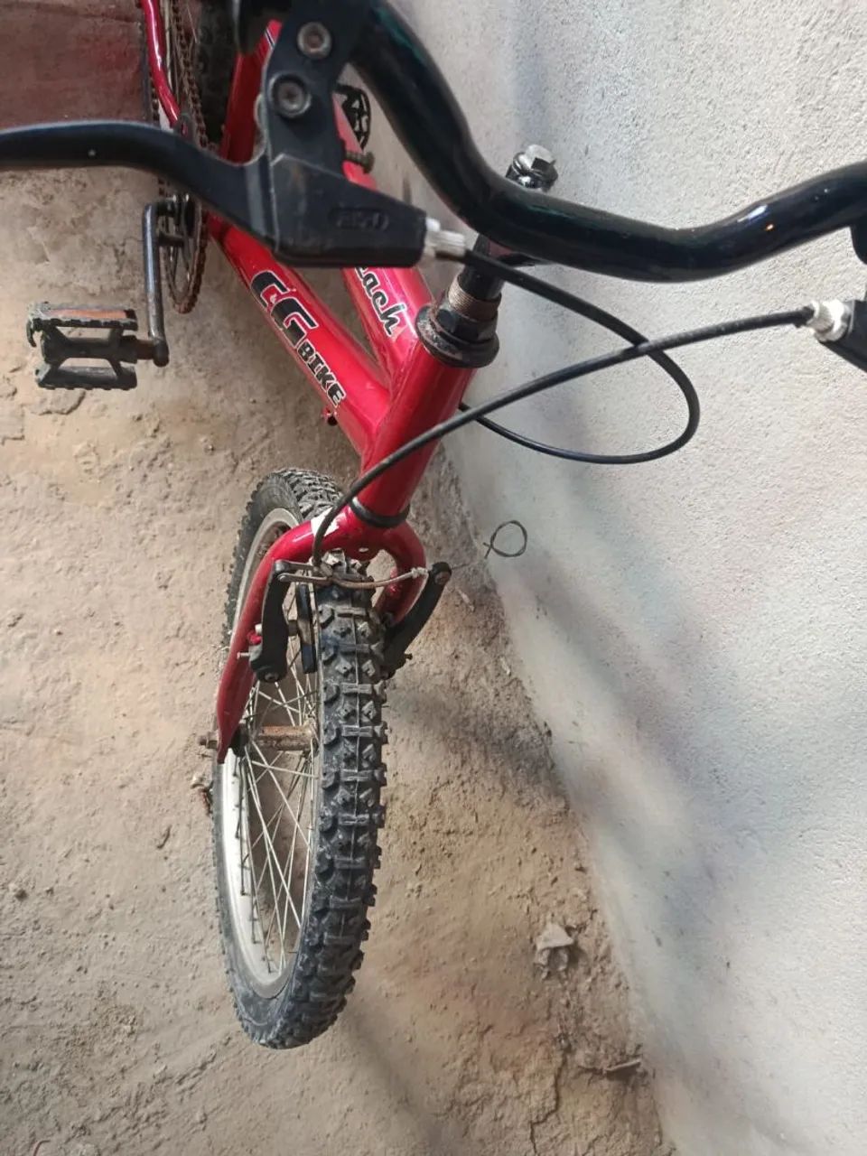Vendo bicicleta infantil aro 16 - Foto 3
