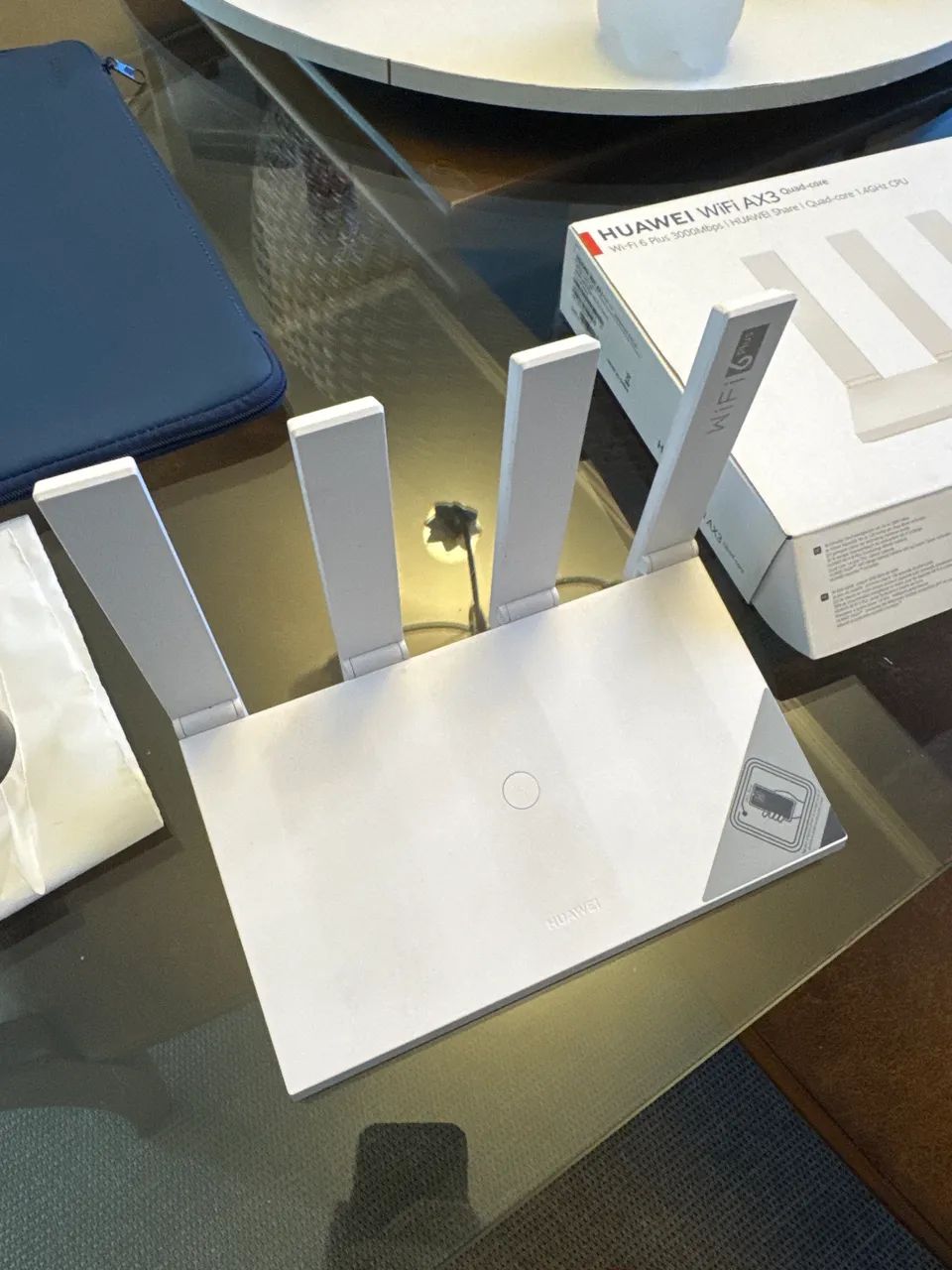 Huawei Wi-fi AX3 Quad-core