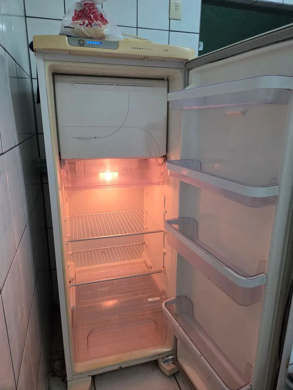 Geladeira Electrolux  - Foto 4
