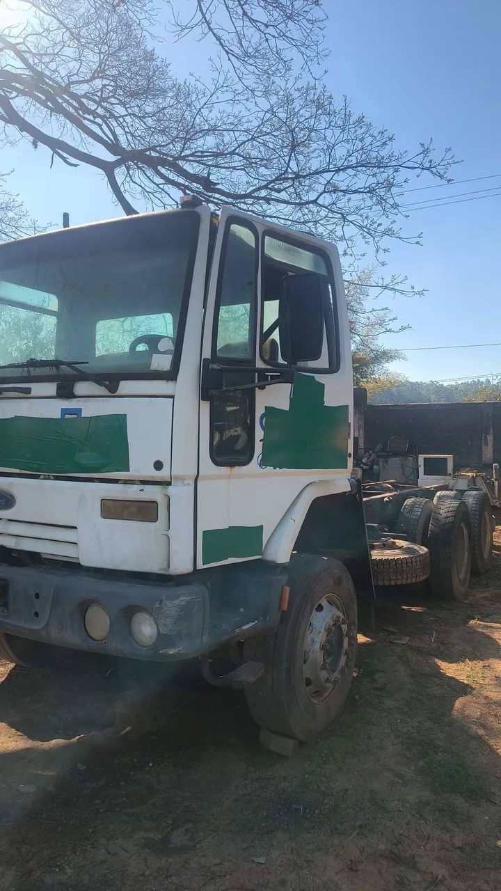 Caminhão Ford cargo traçado  - Foto 4