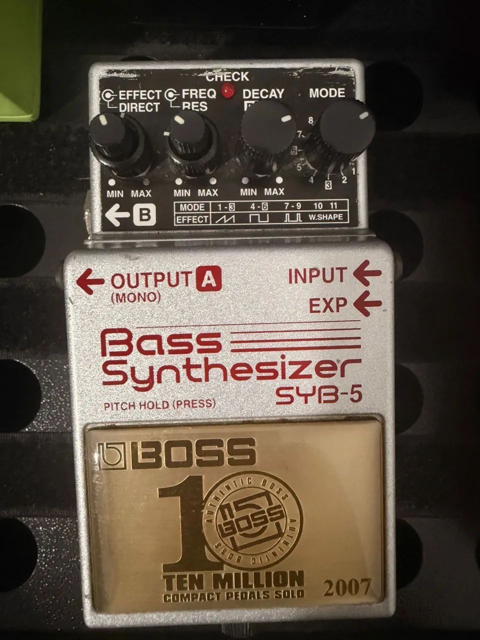 Boss Syb-5 Bass Synthesizer