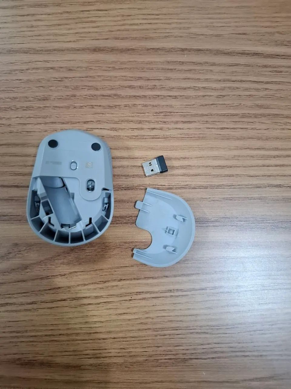 Mouse Logitech M170 - cinza e prata sem fio  - Foto 3