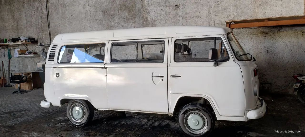 Volkswagen Kombi Kombi Standard/ Luxo/ Série Prata 2005
