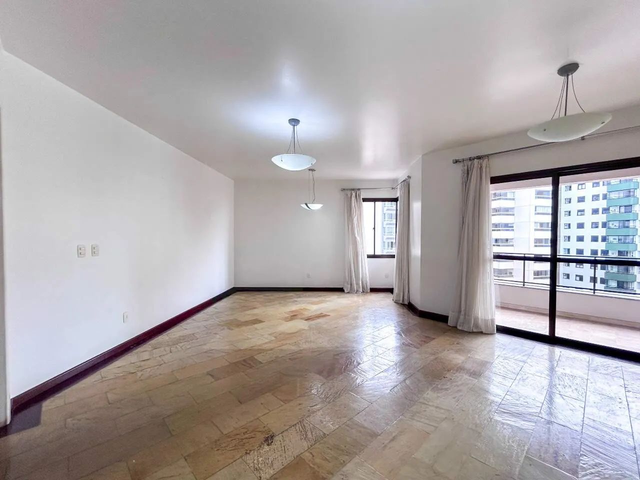 Aluguel | Apartamento 3 quartos (2 suítes) + 3 vagas - Foto 4