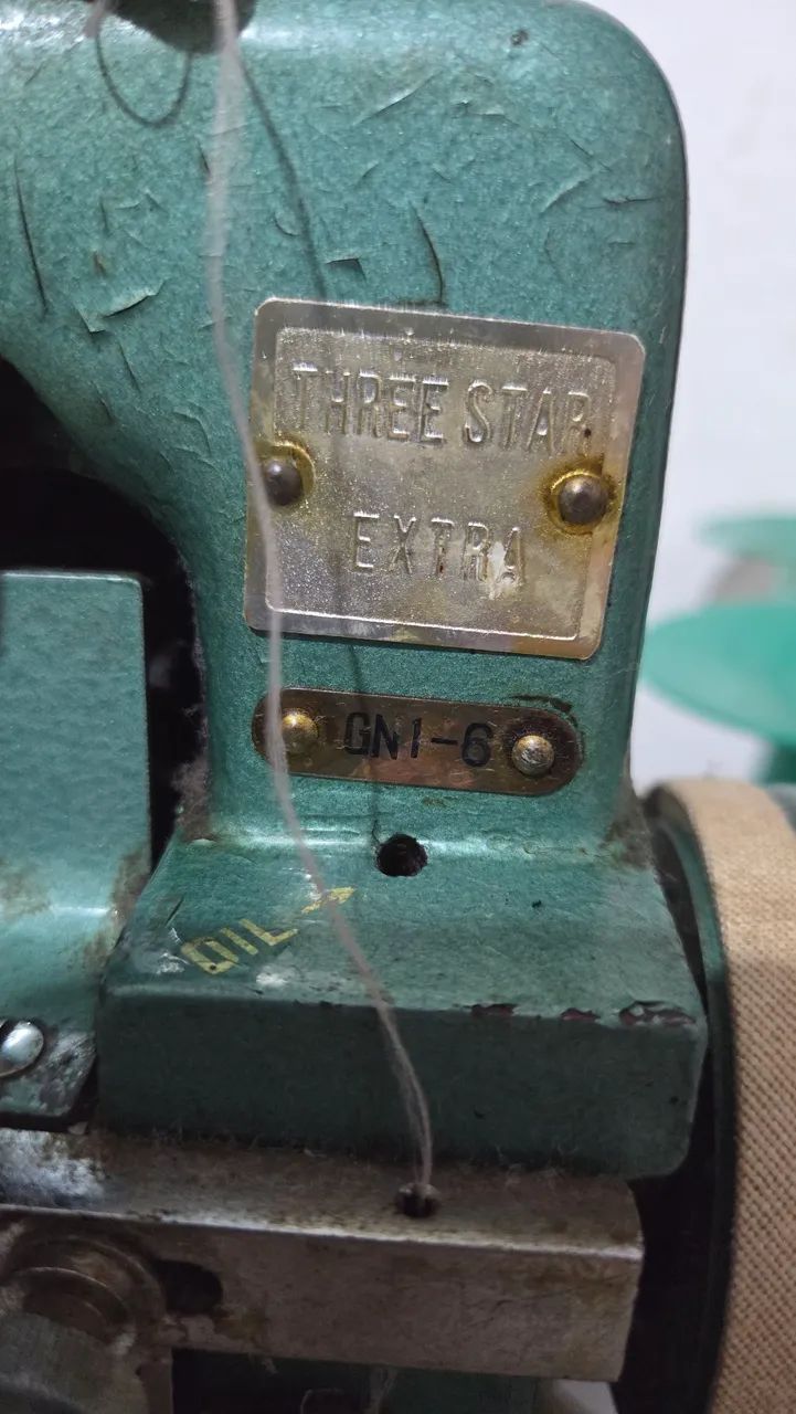 MÁQUINA DE COSTURA OVERLOCK GNI-6D COM BANCADA E MOTOR - Foto 4