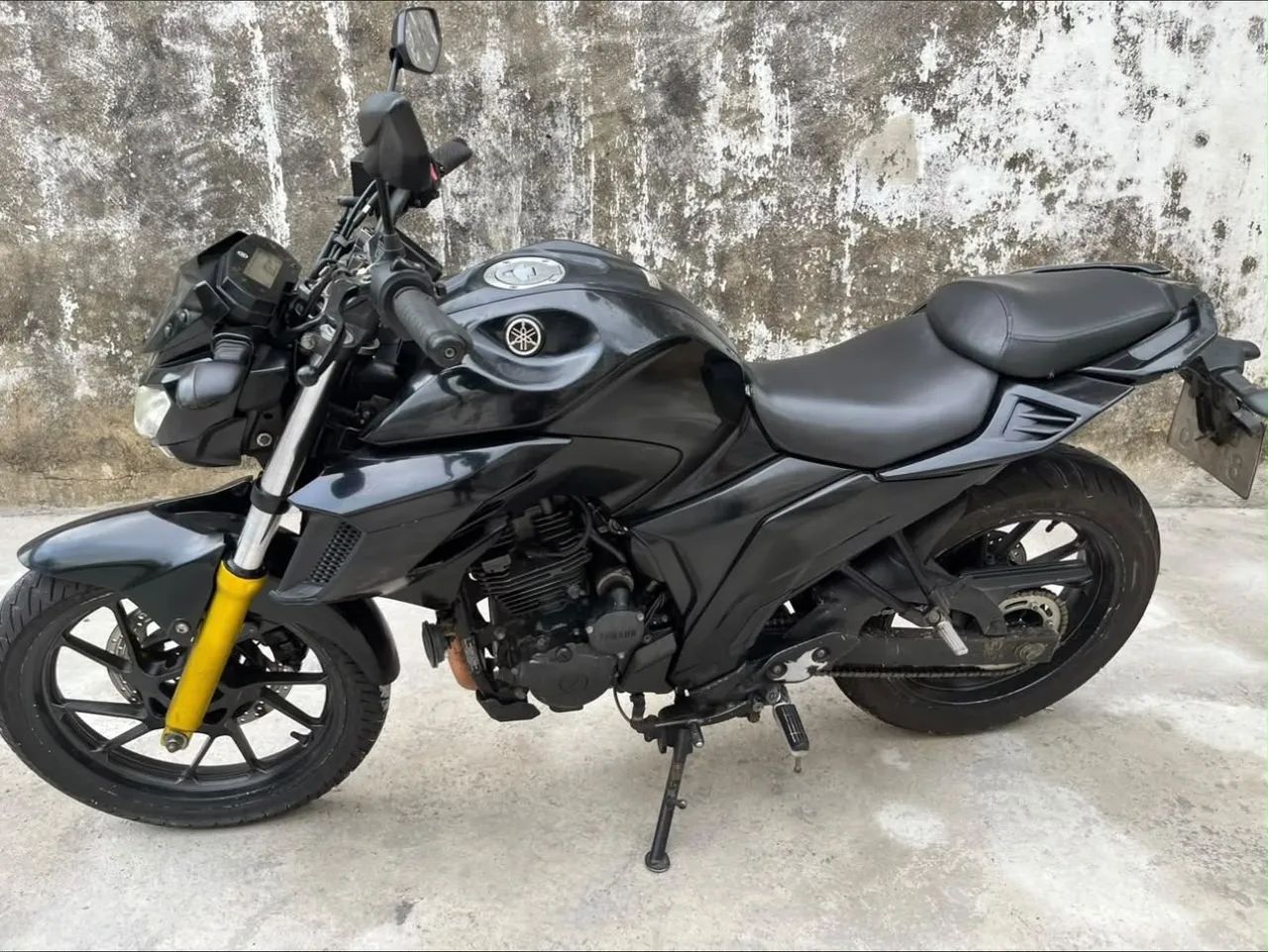Fz25 - Foto 2