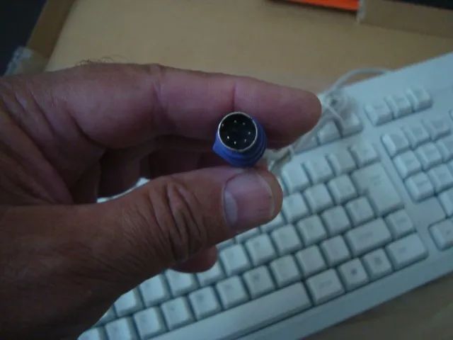 Teclado Classic - PS/2 (Mini Dimm) - Novo  - Foto 2