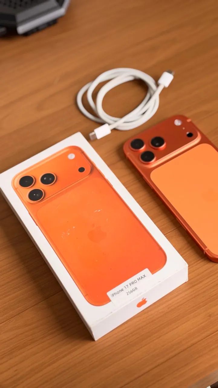 IPHONE 17 PRO MAX 256GB ? LARANJA CÓSMICO