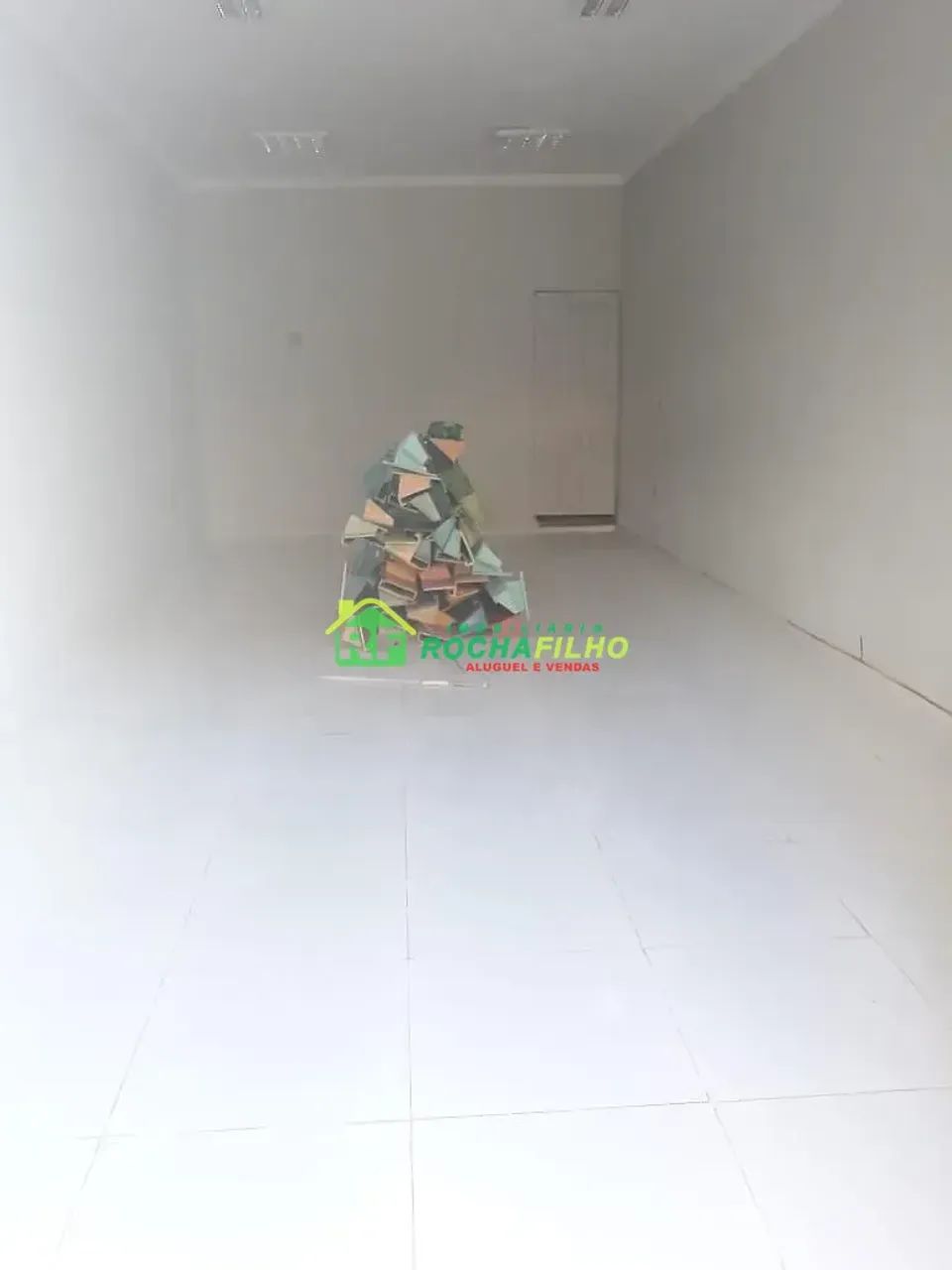 CASA CORMECIAL NO CENTRO. - Foto 4
