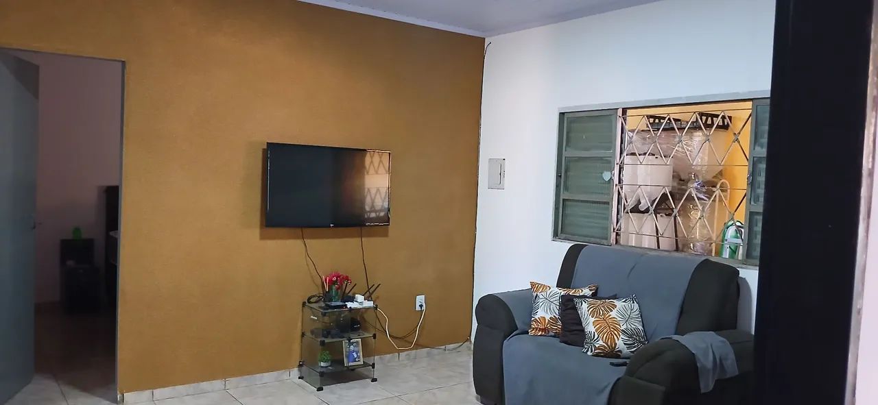 CASA QUITADA TODA REFORMADA  - Foto 2