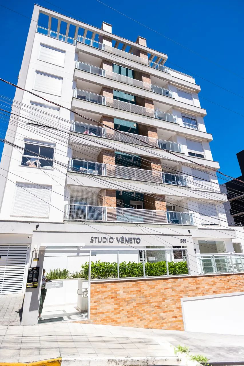Studio mobiliado de 35 m² próximo à UFSC - Florianópolis/SC.