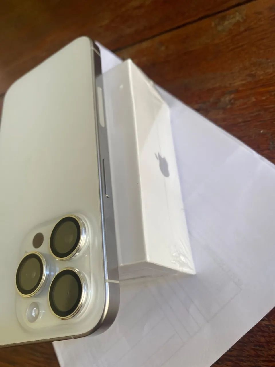 iPhone 15 pro 256 gigas  - Foto 2