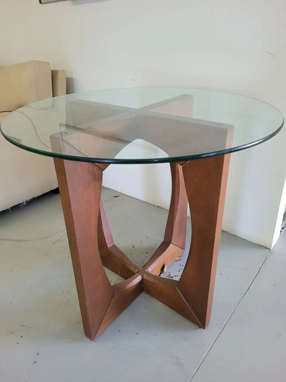 Mesa moderna madeira e vidro - Foto 4