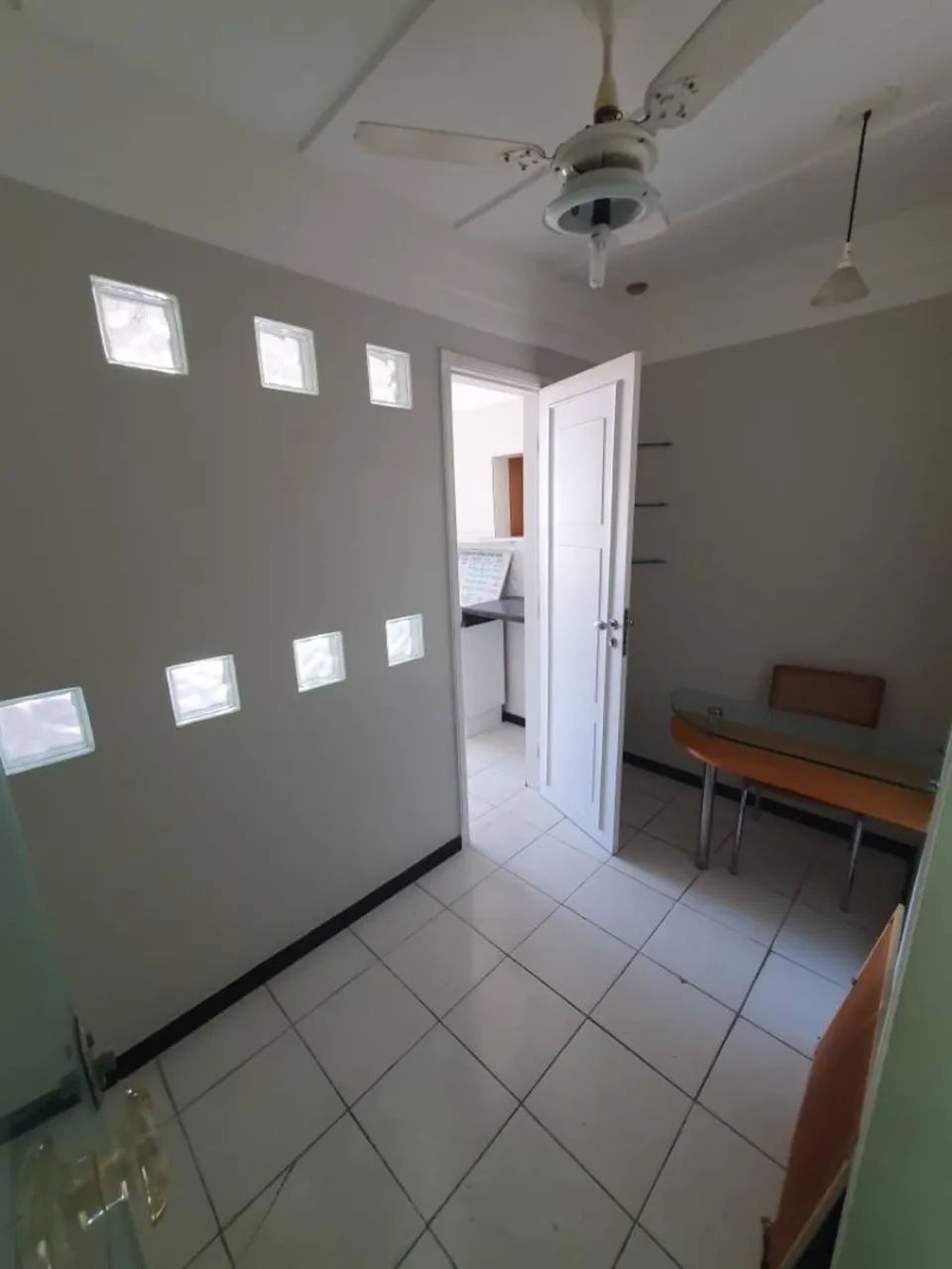 SALA COMERCIAL NO CENTRO MÉDICO ODONTOLÓGICO-13 - Foto 3