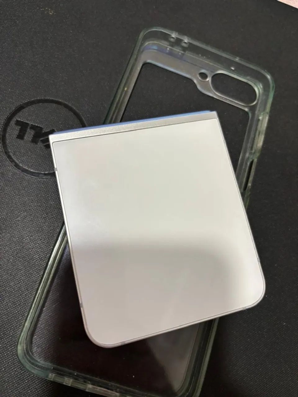 Galaxy Z Flip FE - Foto 4