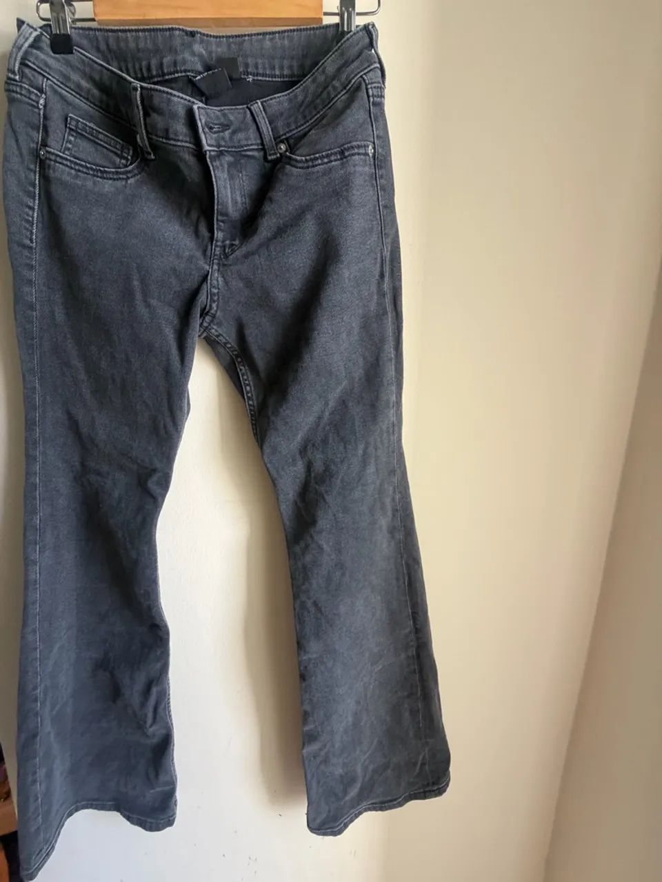 Calça Flare Preta