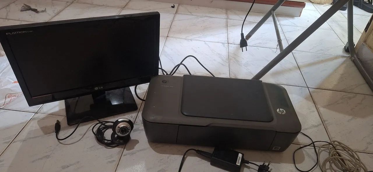 Impressora HP + monitor + webcam