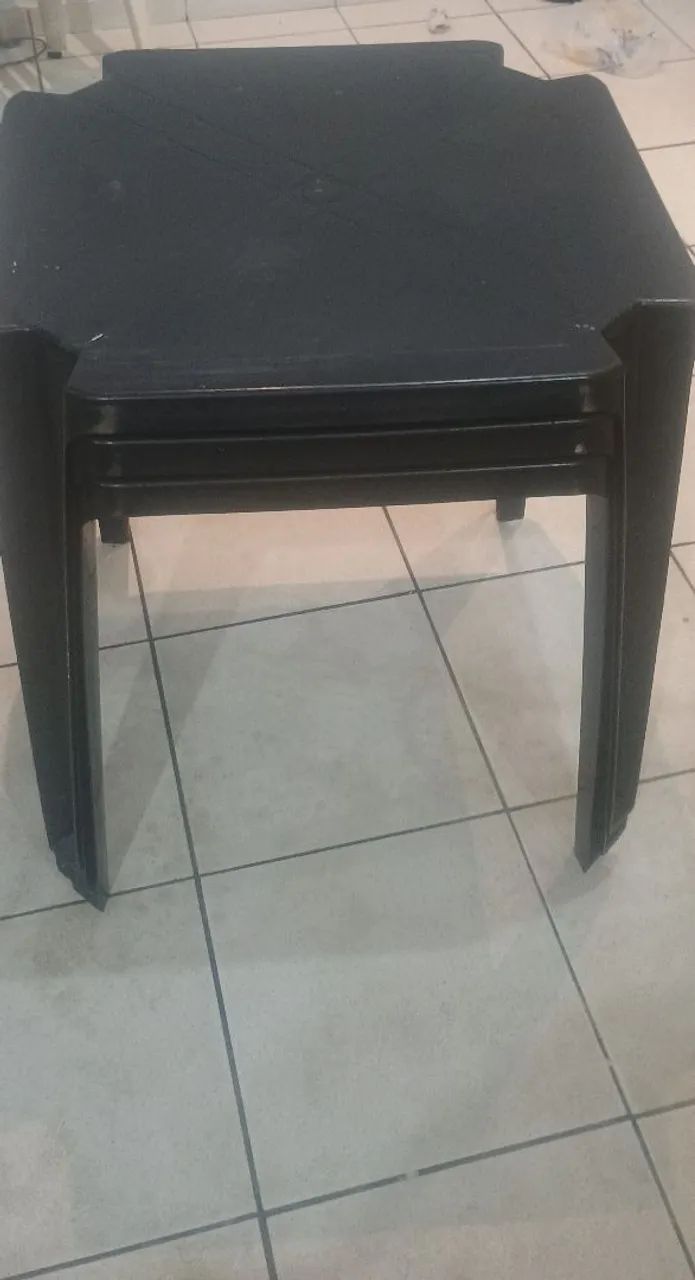 3 mesas de lanchonete 