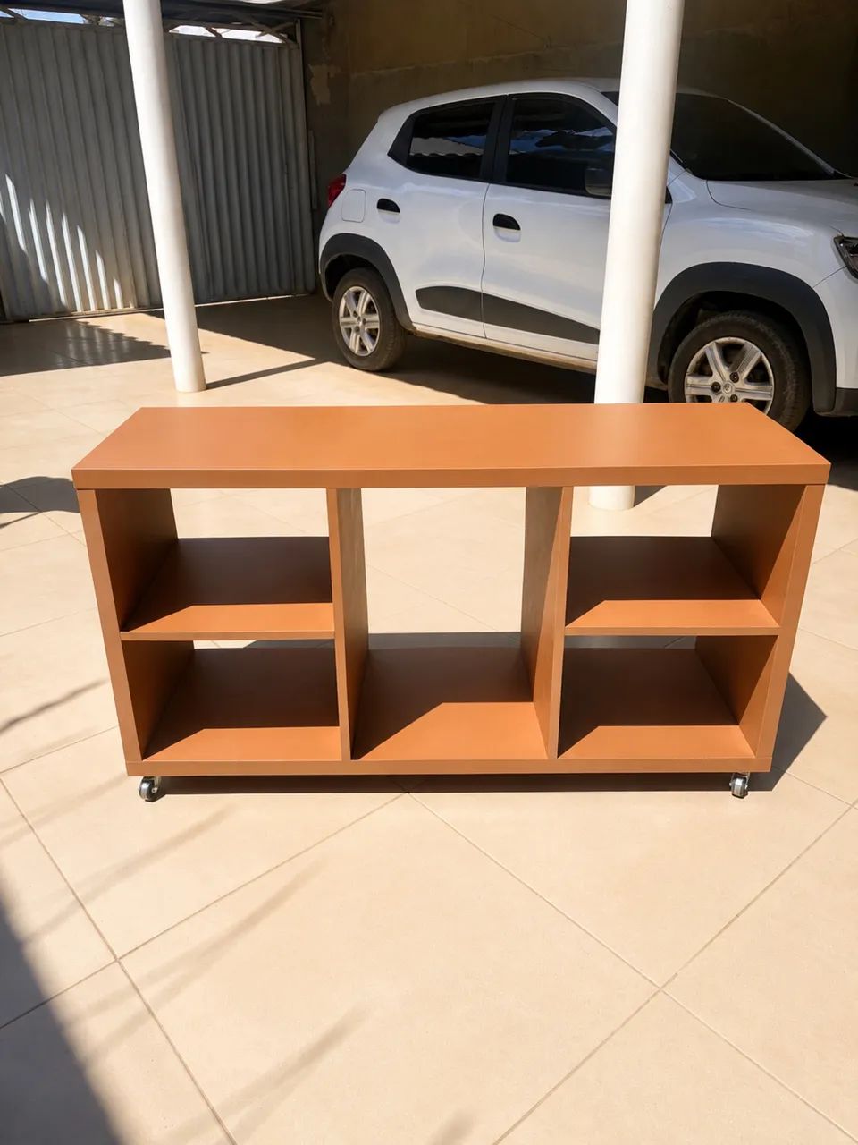 Móvel 100% MDF com rodinhas 