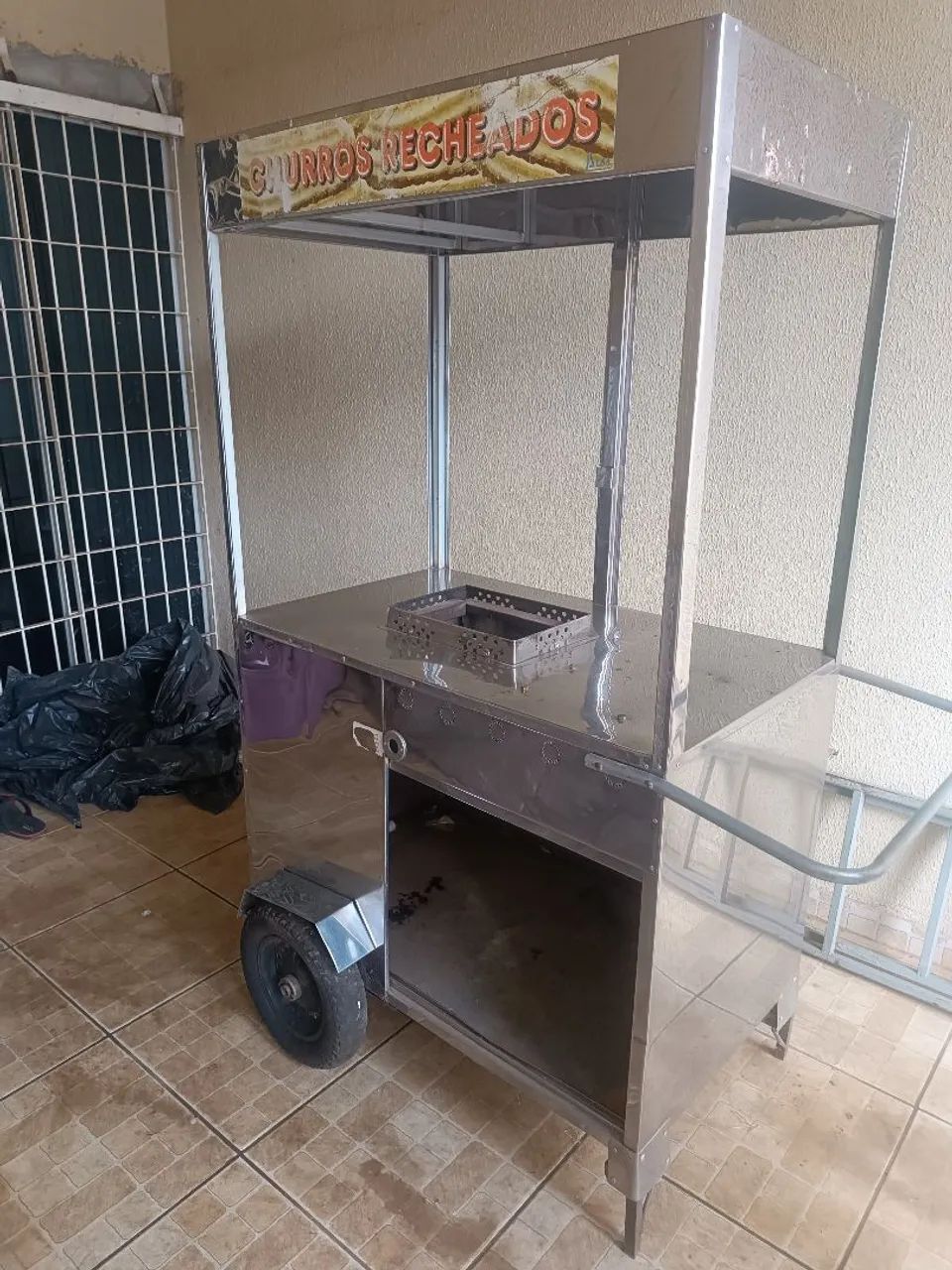 Vende-se esse carinho de churros  - Foto 5