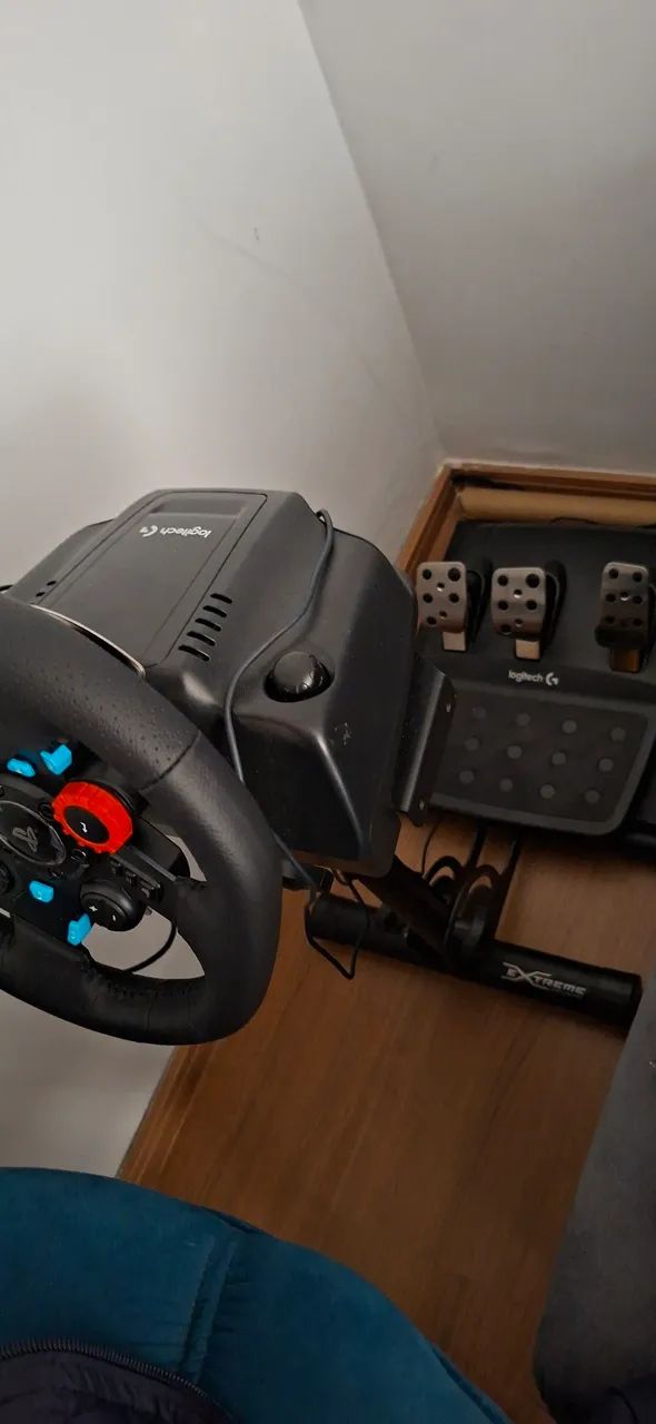 Volante logitech - Foto 2