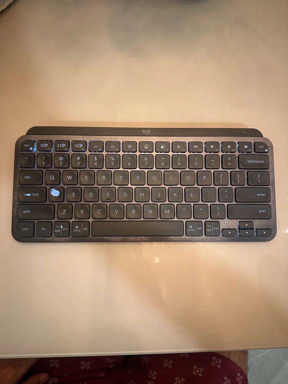 Logitech MX Keys Mini - LEIA A DESCRIÇÃO - Funcionando Perfeitamente - Foto 4