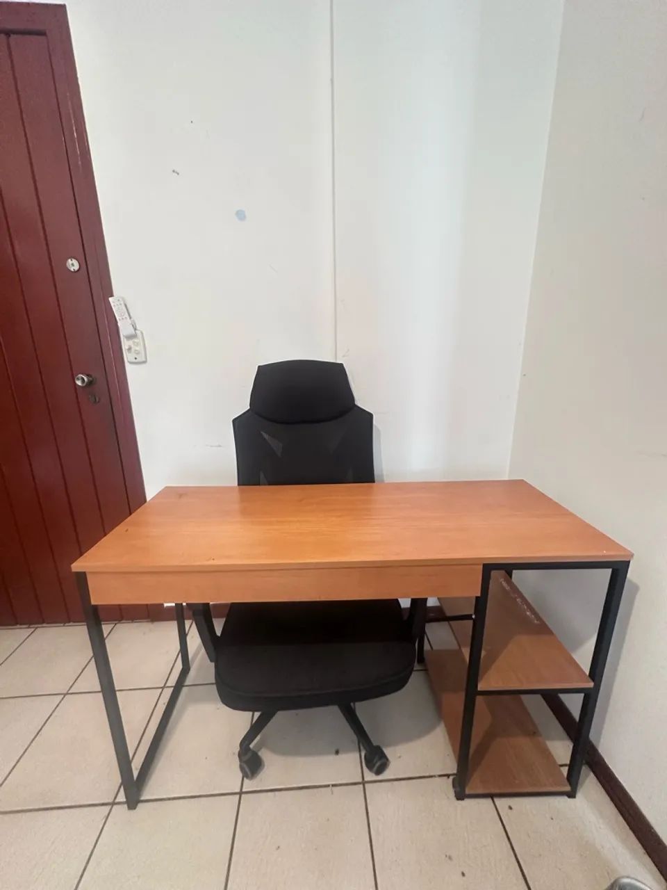 Vendo escrivaninha - Foto 4