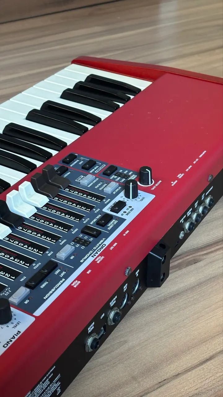 Nord Electro 6D 73 - Foto 2