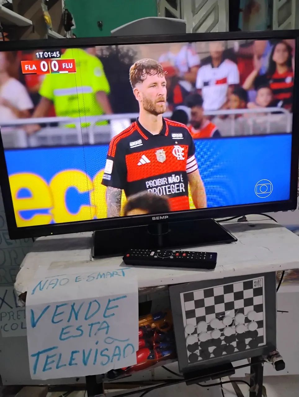 TELEVISÃO 32 SEMP TOXIBA COM CONTROLE FUNCIONANDO TEM UMA LISTA  - Foto 2