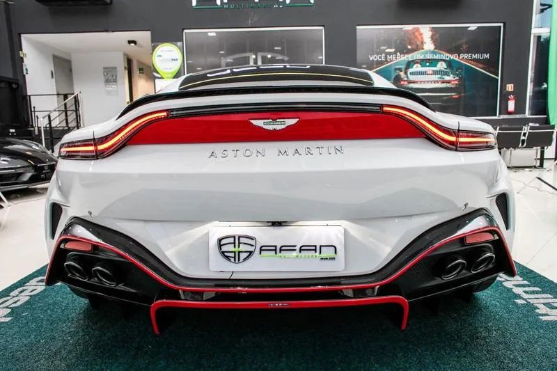 Aston Martin Vantage S Coupe 4.0 V8 680cv, foto 5 de 20